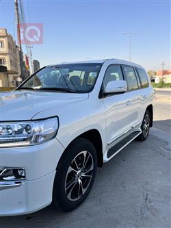 تويوتا لاندكروزر